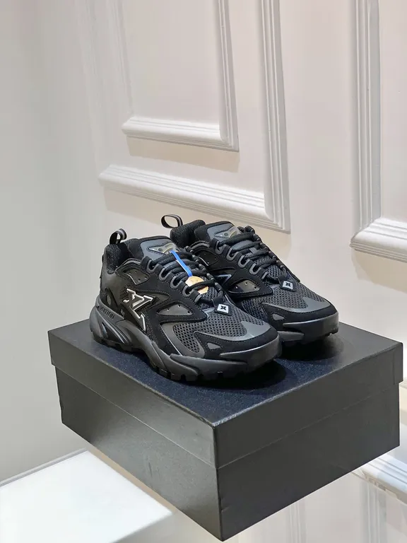 Louis Vuitton Shoe 